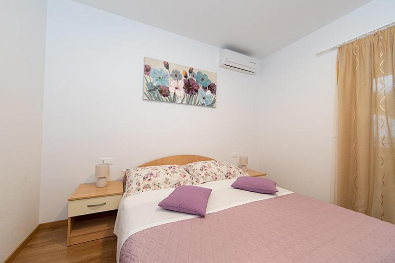 Apartmani Vice Brela Exterior photo
